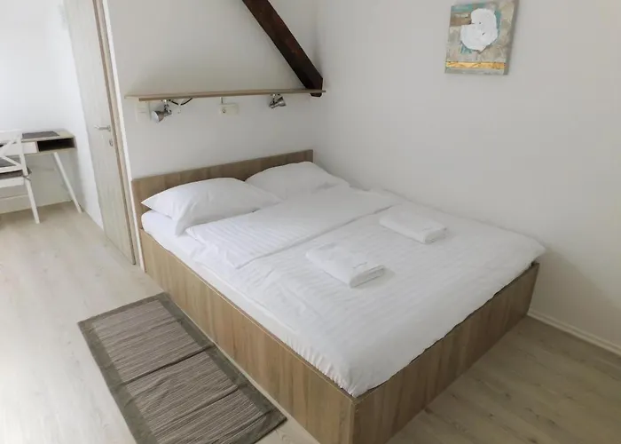Evi 3* Ljubljana