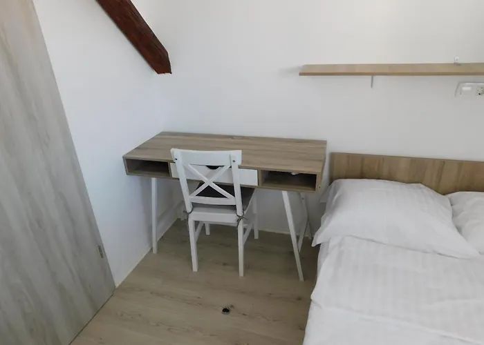 Evi Πανσιόν 3*