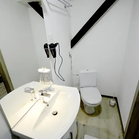 Evi Guest house 3*