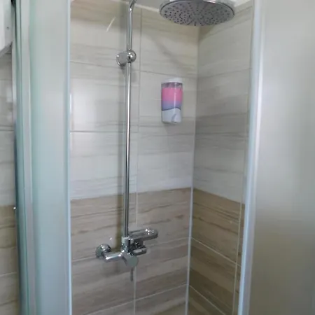 Evi Guest house